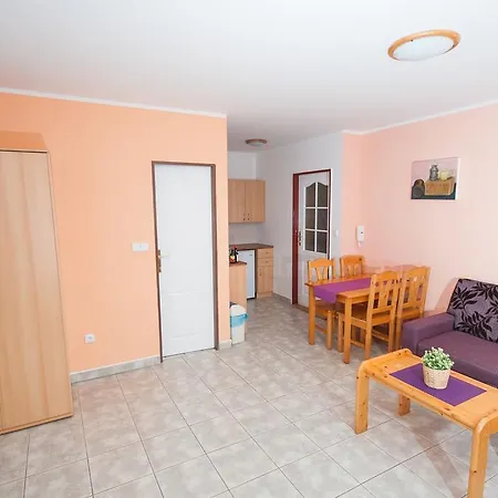 U Privozu Гостевой дом 3*